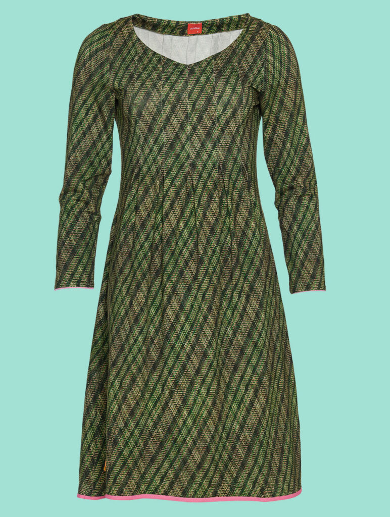 Pink Ducklings in the Forest duAlmina