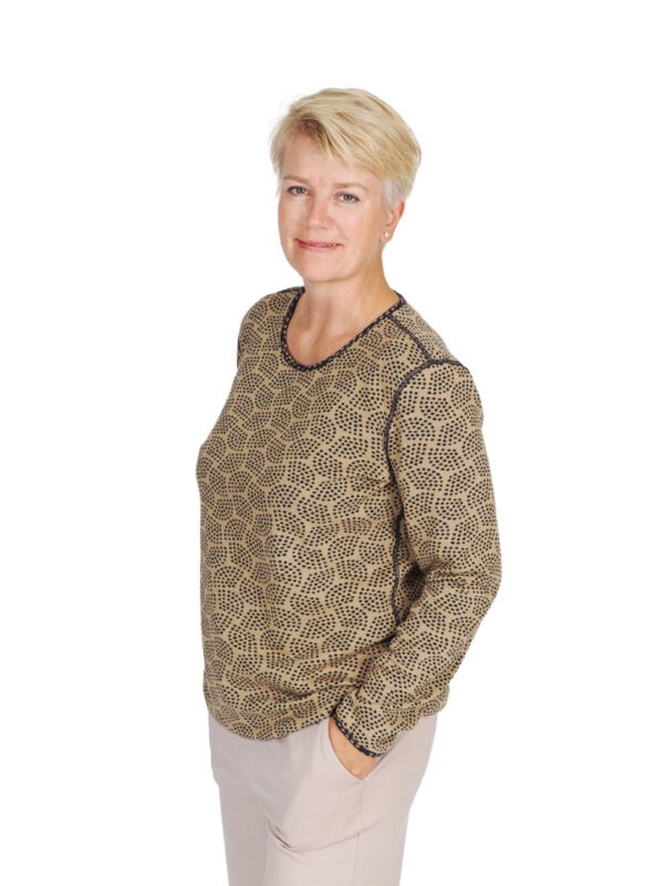 Wendeshirt FECHA Marine Milchkaffee – Bild 3