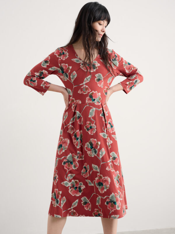 3/4 Pier View Dress Artist Camellia Red Sail – Bild 2