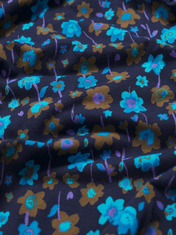 3/4 Wild Bouquet Dress Falling Flowers Maritime – Bild 3