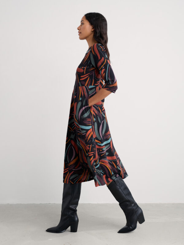 Veronica Dress Dune Marks Onyx – Bild 3