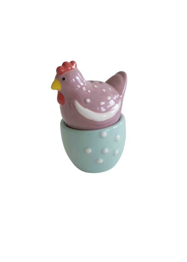 Eierbecher und Salzstreuer