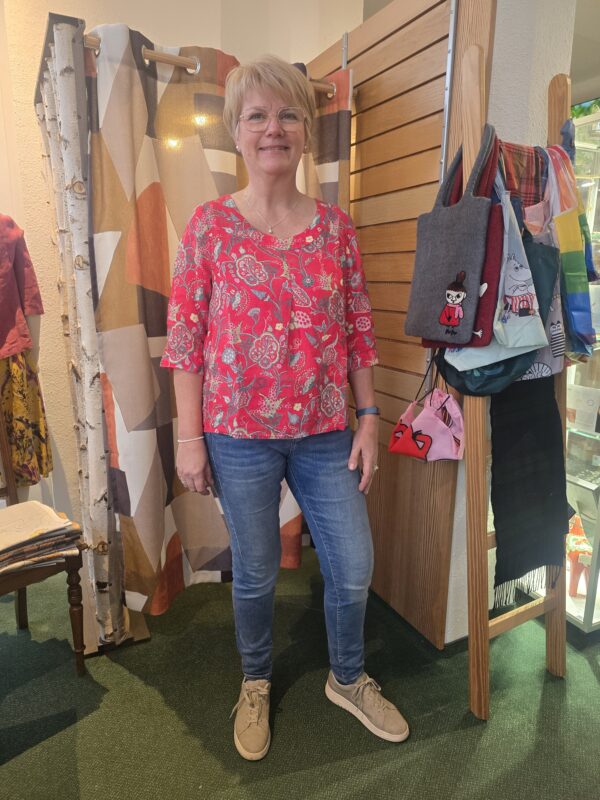 Blusenshirt Leinen Pinja rot-bunt