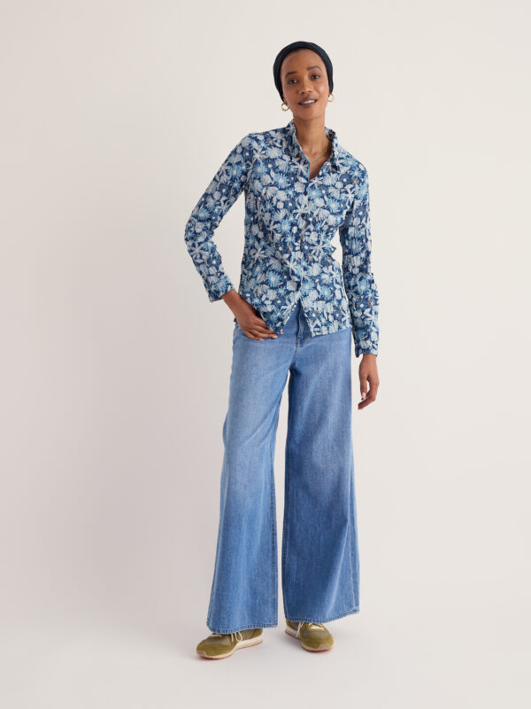 Larissa Shirt Sketchbook Blooms Marine