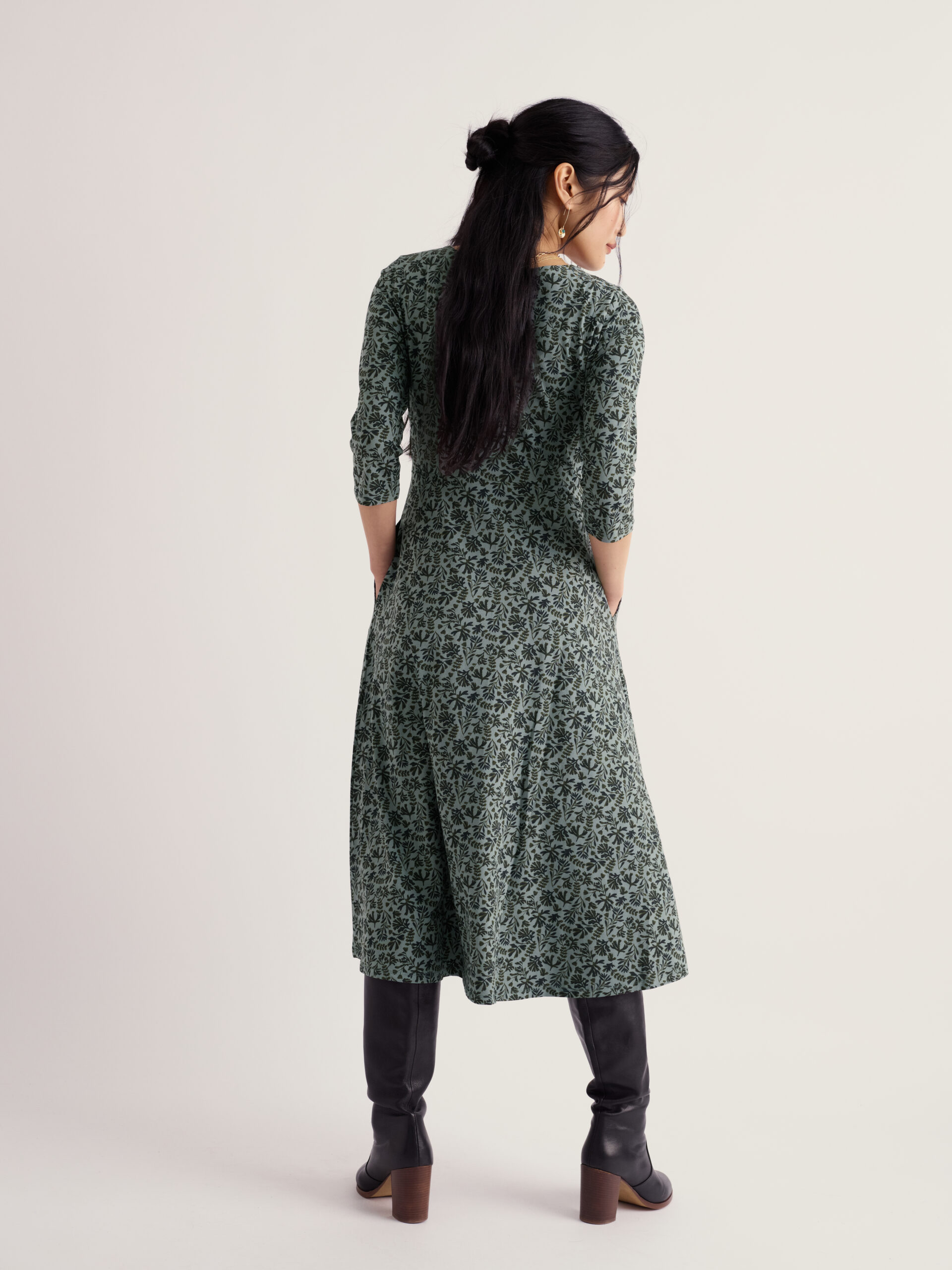 Veronica Dress Painted Seaweed Lichen – Bild 5